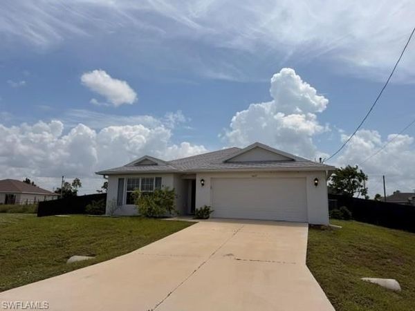 3637 NE 10th AVE , CAPE CORAL, FL 33909