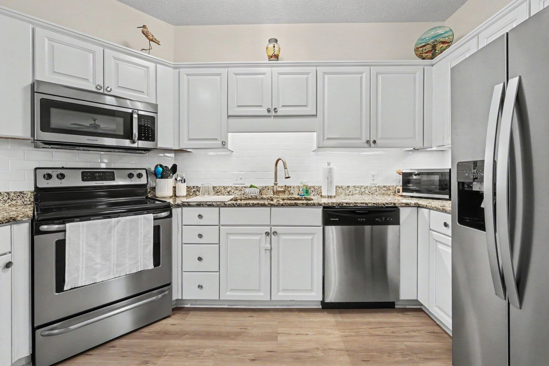 3110 Sweetwater Blvd.  Photo 14