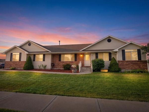 4383 E Benson, Idaho Falls, ID 83401