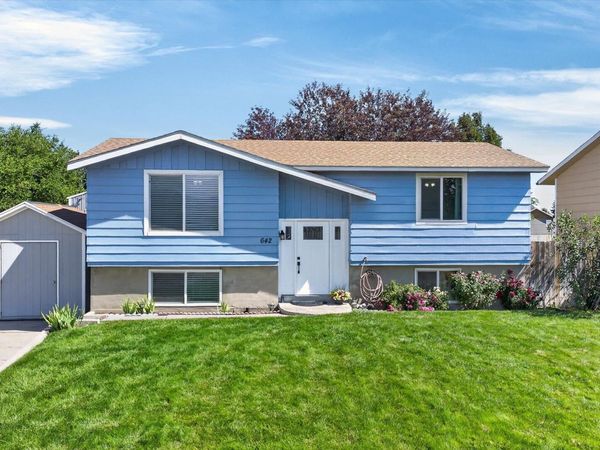 642 Canal St., Chubbuck, ID 83202