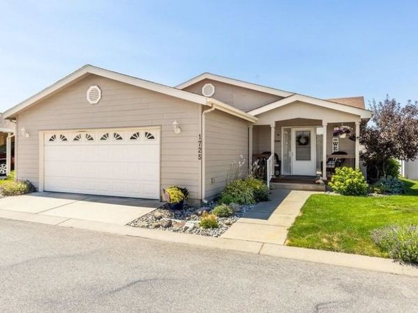 1725 N HODGES Ln, Spokane Valley, WA 99016