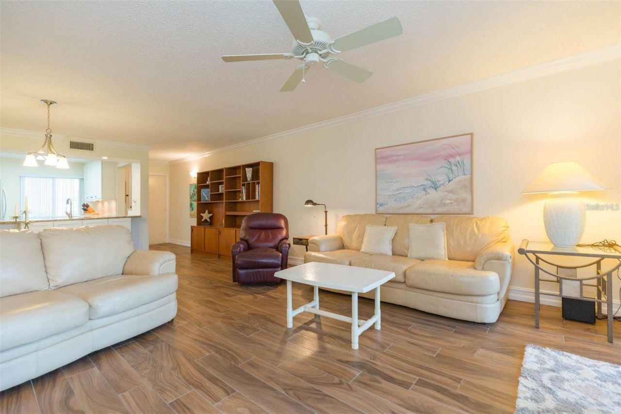 5642 Puerta Del Sol Boulevard S, Unit 142, Saint Petersburg, FL 33715 Photo
