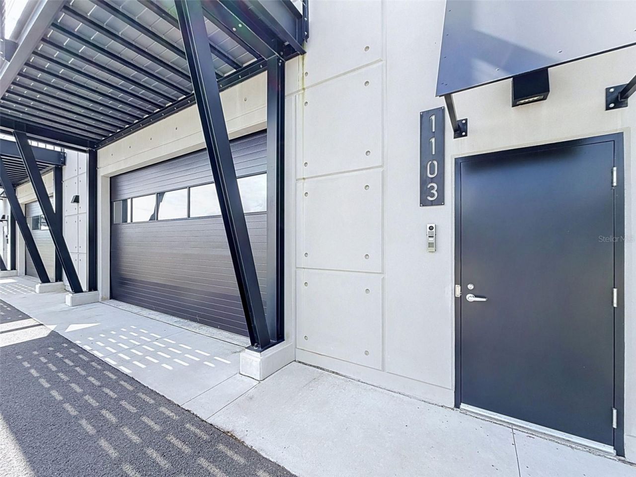 6500 Motor Enclave Way, Unit #1103, Tampa, FL 33610 Photo