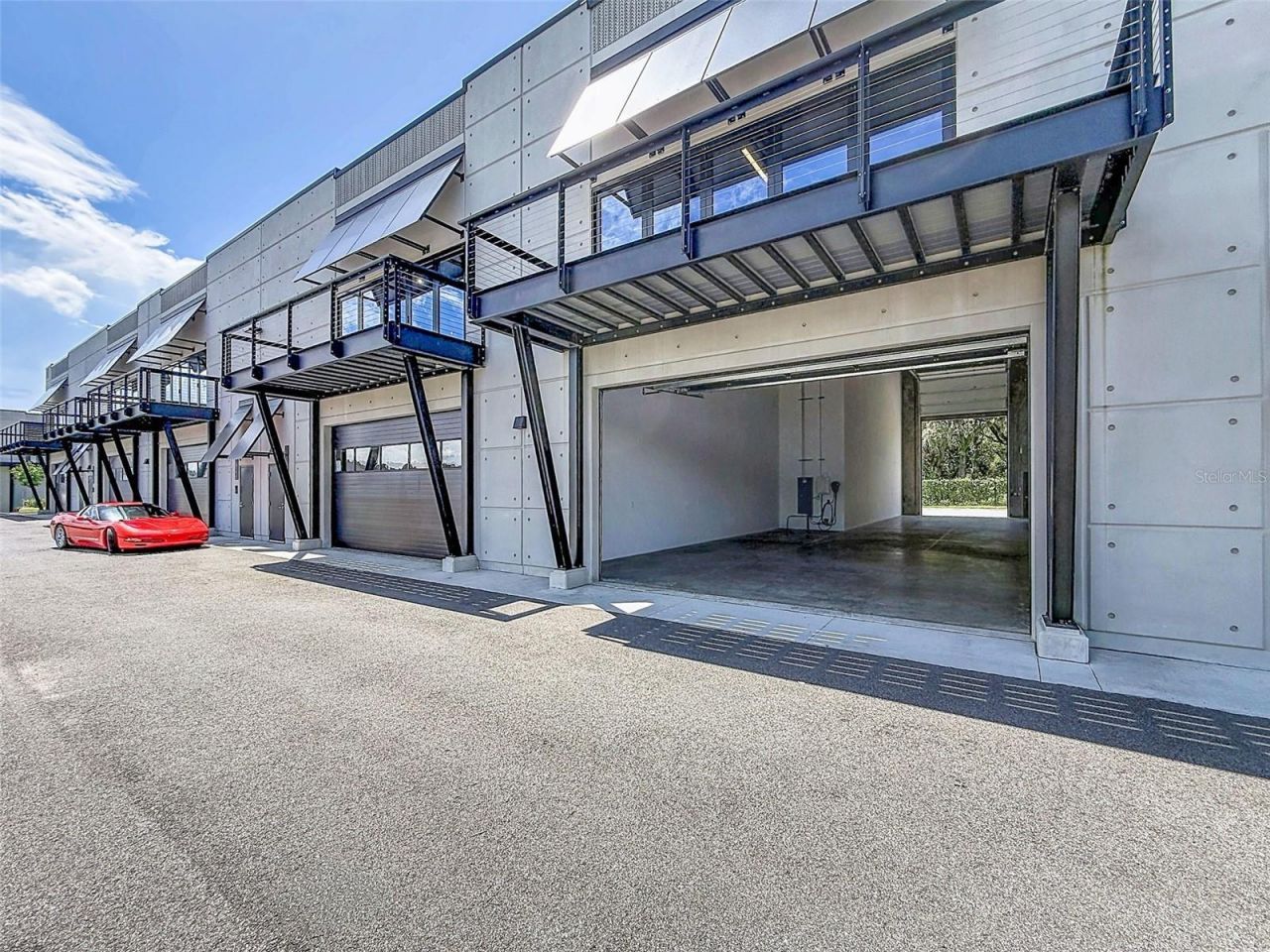 6500 Motor Enclave Way, Unit #1103, Tampa, FL 33610 Photo