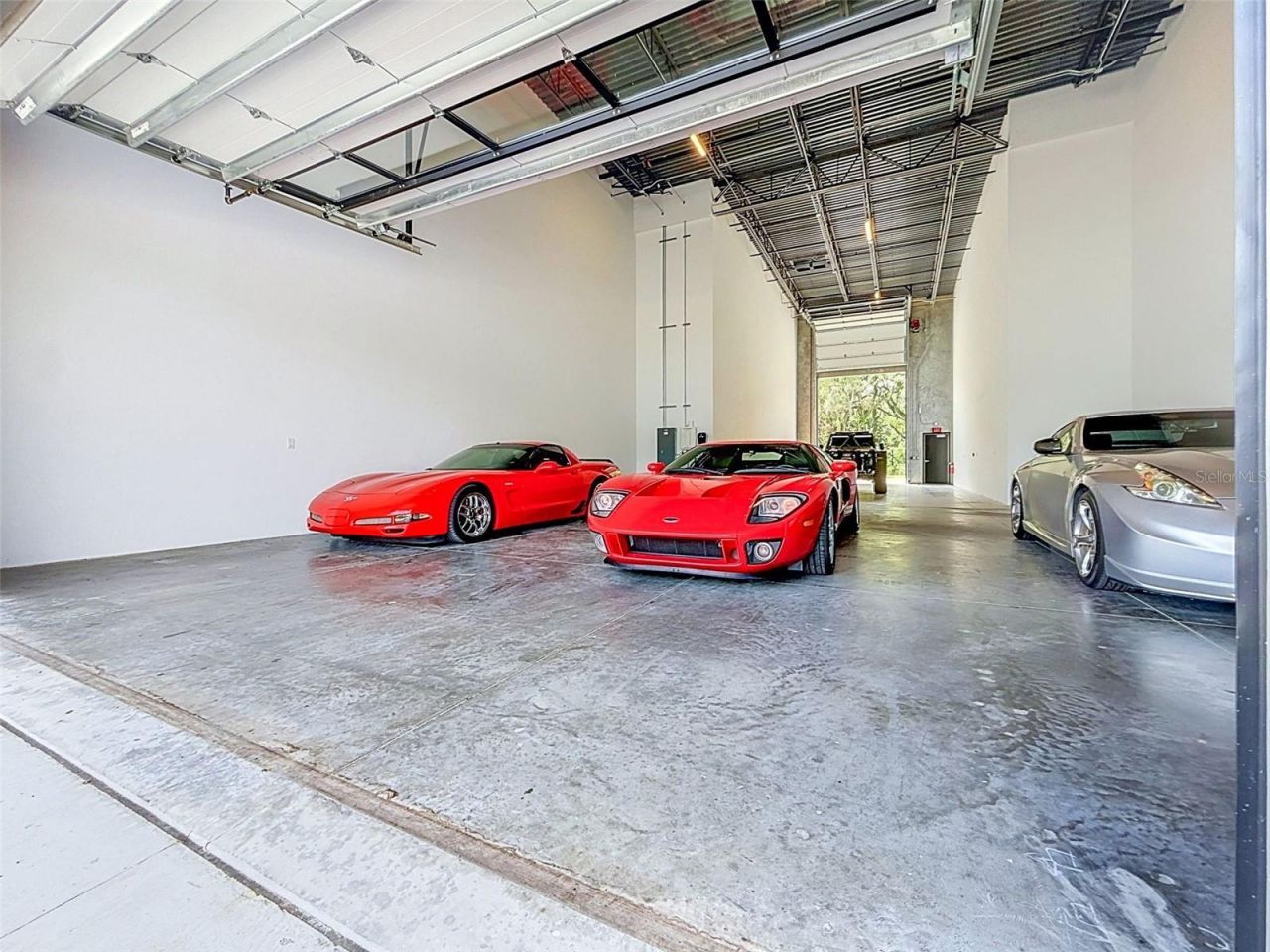 6500 Motor Enclave Way, Unit #1103, Tampa, FL 33610 Photo