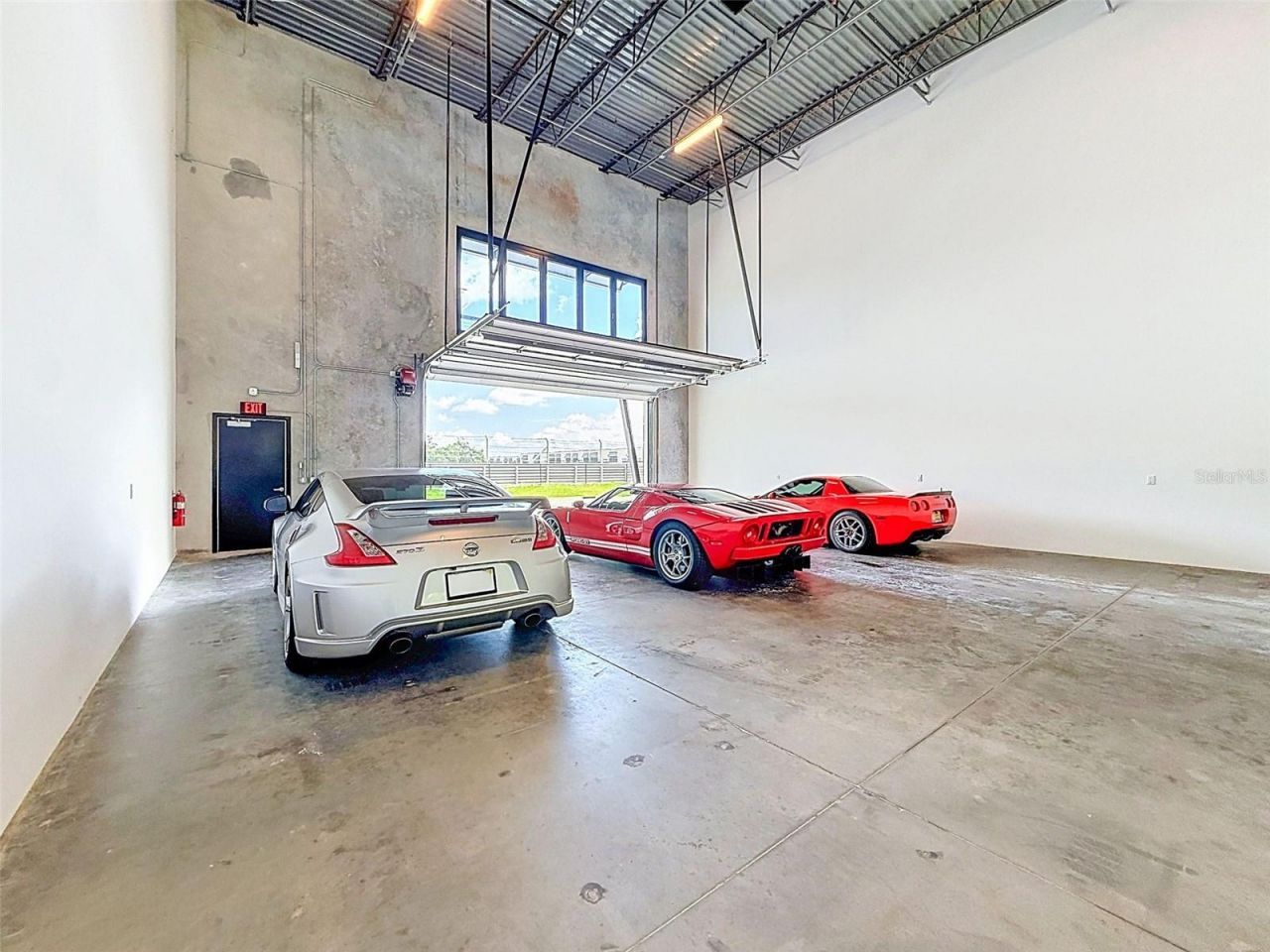 6500 Motor Enclave Way, Unit #1103, Tampa, FL 33610 Photo