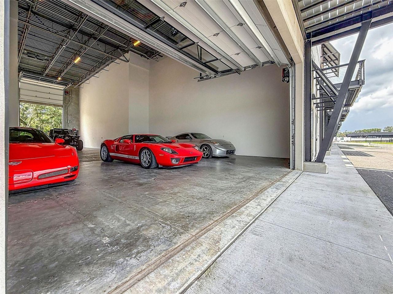 6500 Motor Enclave Way, Unit #1103, Tampa, FL 33610 Photo