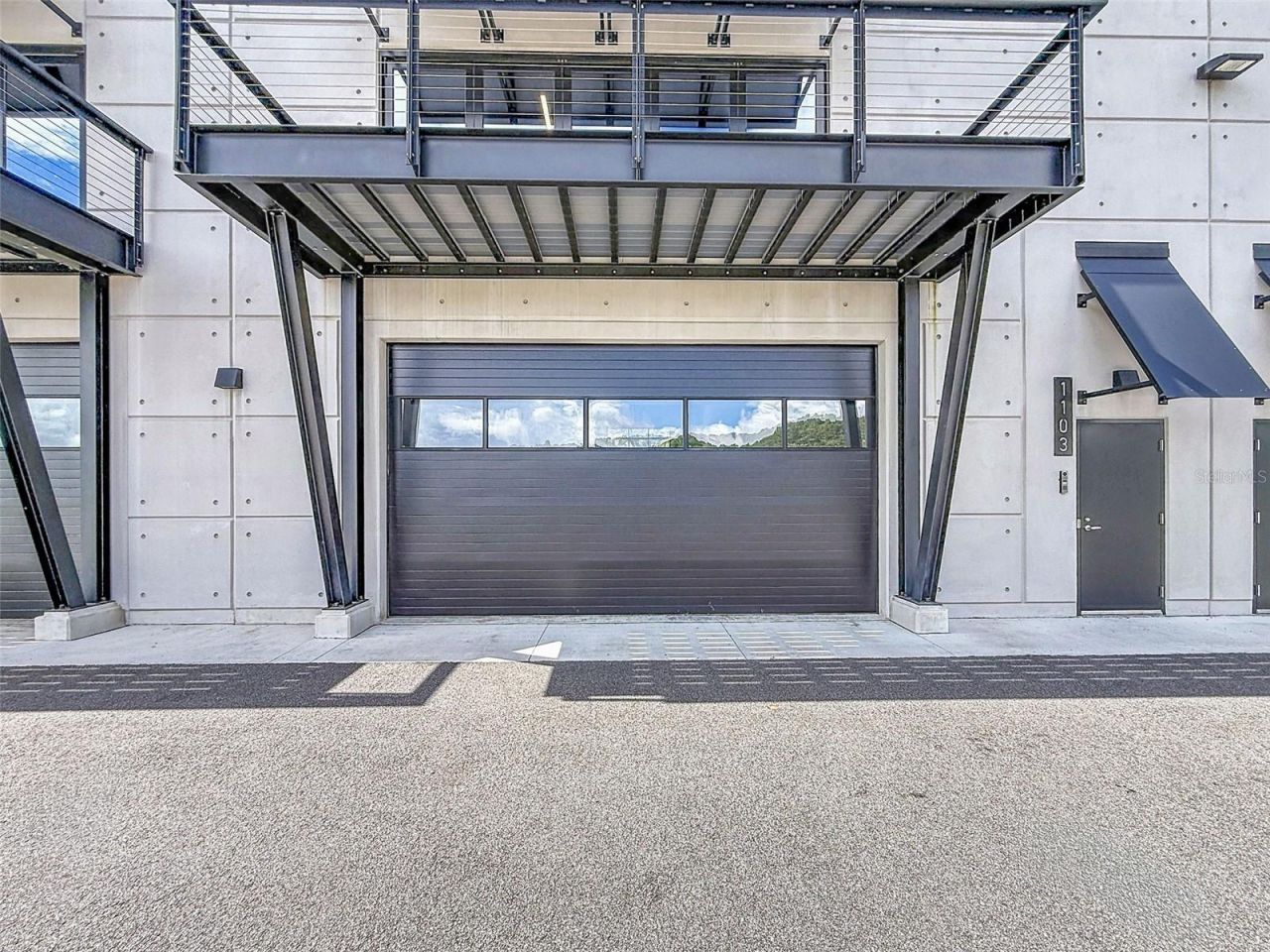 6500 Motor Enclave Way, Unit #1103, Tampa, FL 33610 Photo
