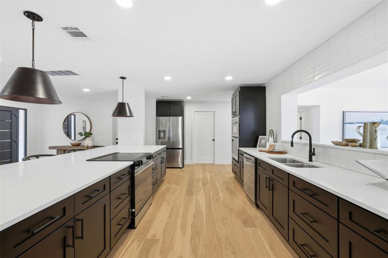 2823 W Morrison Avenue, Tampa, FL 33629 Photo