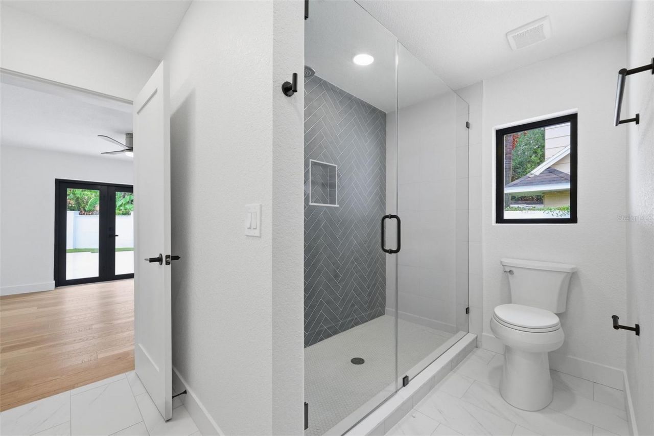 2823 W Morrison Avenue, Tampa, FL 33629 Photo