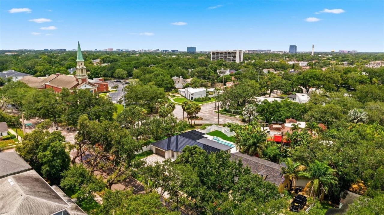 2823 W Morrison Avenue, Tampa, FL 33629 Photo