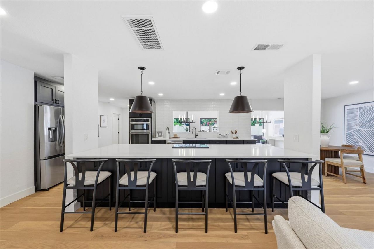 2823 W Morrison Avenue, Tampa, FL 33629 Photo