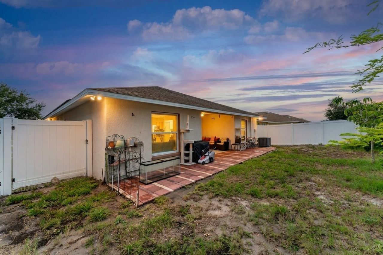 1128 Shared Passion St, Ruskin, FL 33570 Photo