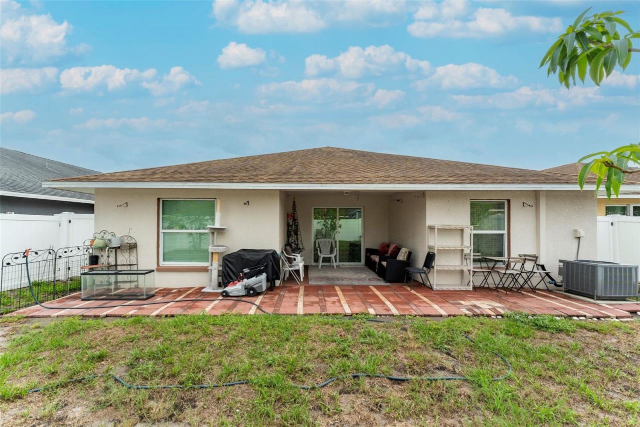 1128 Shared Passion St, Ruskin, FL 33570 Photo