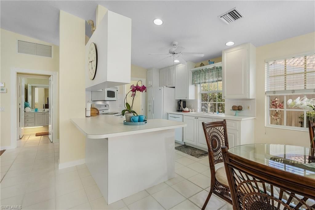4147 Los Altos Ct , Naples, FL 34109 Photo