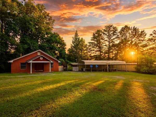 21974 County Rd 49, Muscadine, AL 36269