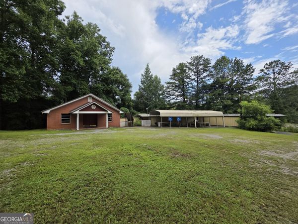21974 County Rd 49, Muscadine, AL 36269