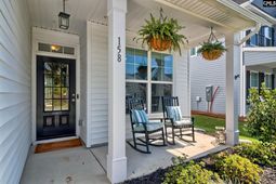 158 Hadleigh Drive  photo 4