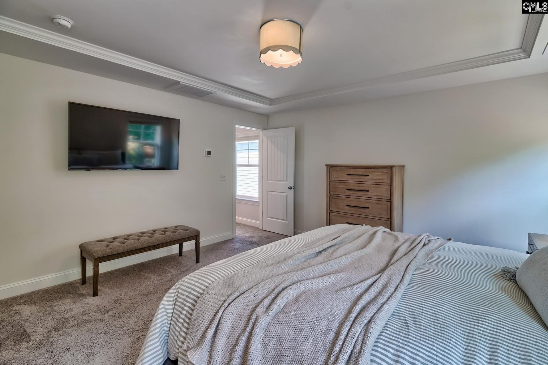 158 Hadleigh Drive  Photo 35