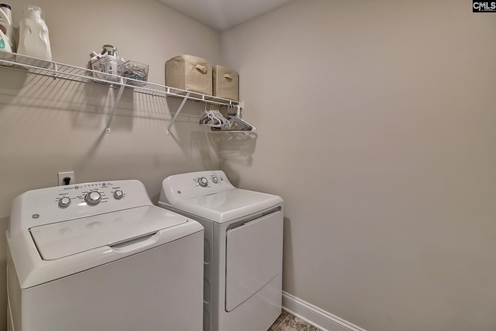 158 Hadleigh Drive  Photo 42