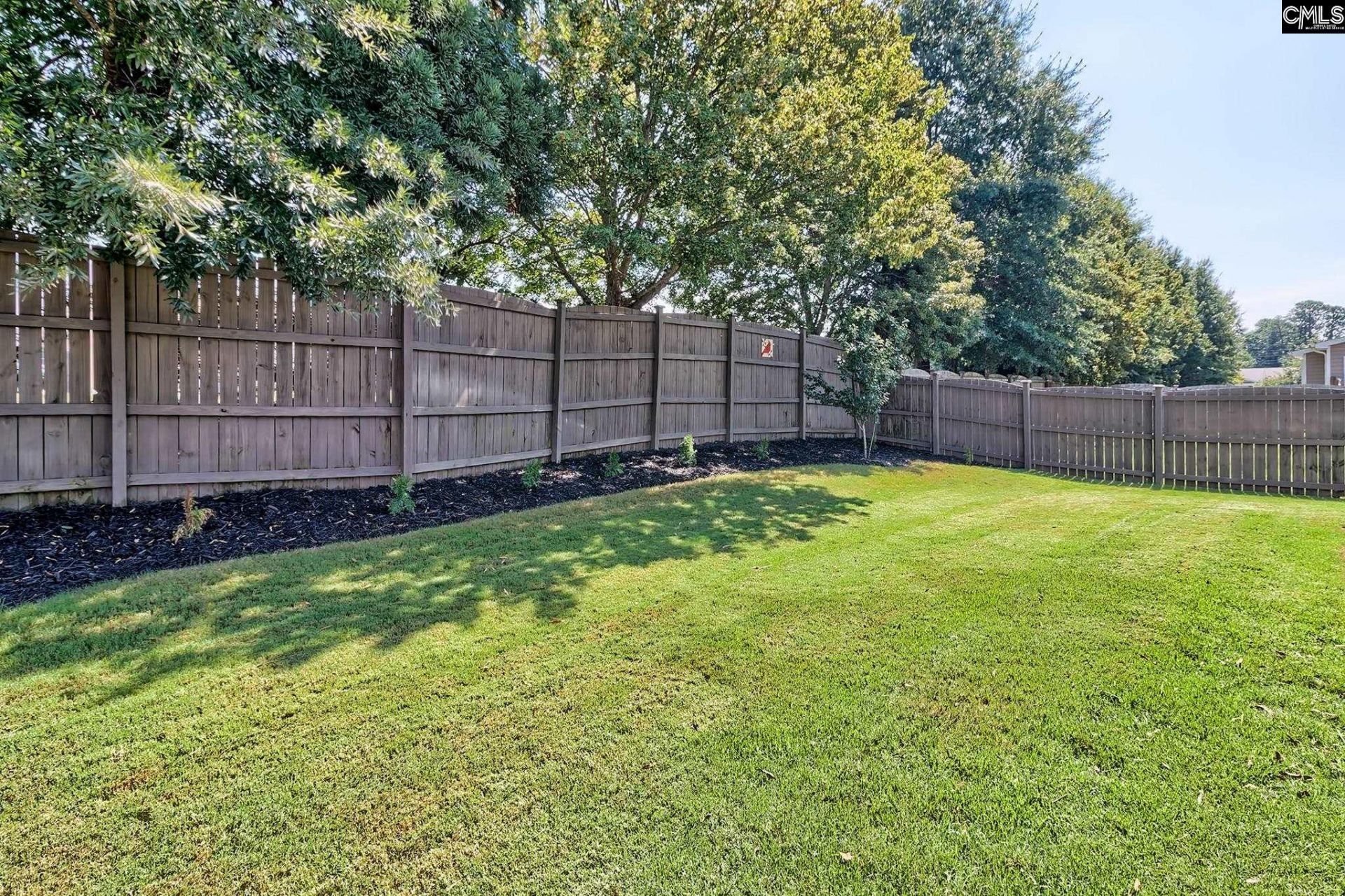 158 Hadleigh Drive  Photo 9