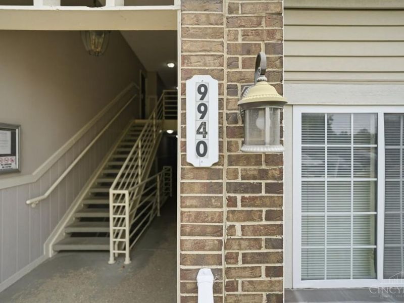 9940 Regatta Drive, Unit 302, Colerain Township, OH 45252 Photo 4