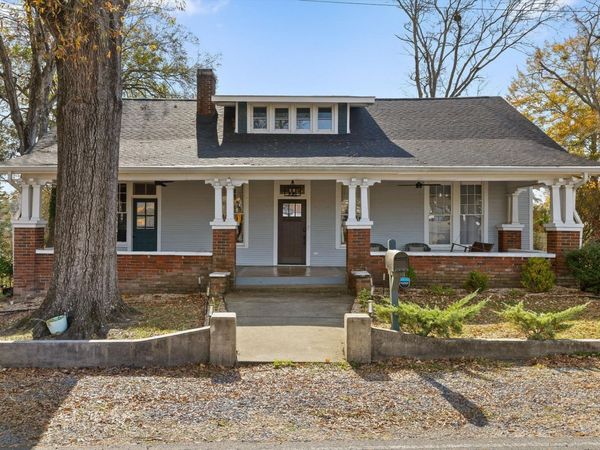 207 Culberson Avenue, La Fayette, GA 30728