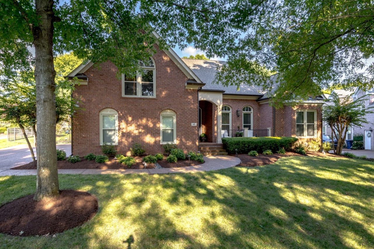 449 Tinnan Ave, Franklin, TN 37067 Main Photo