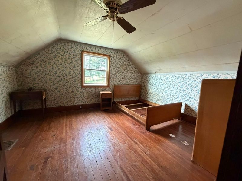 10050 Pipesville Road, Gambier, OH 43022 Photo 13