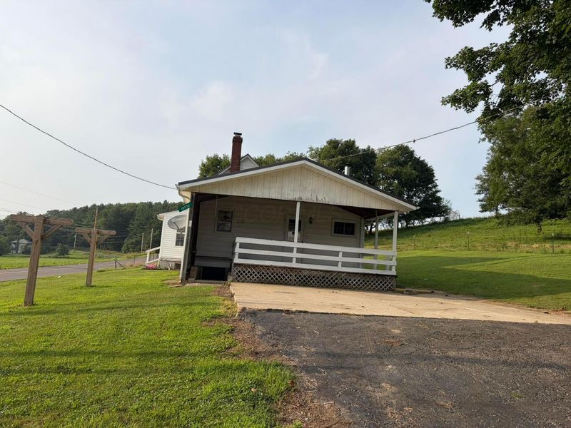 10050 Pipesville Road, Gambier, OH 43022 Photo 16