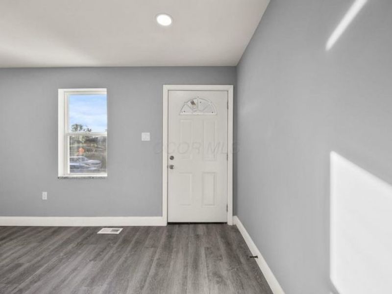 1006 Campbell Avenue, Columbus, OH 43223 Photo 10