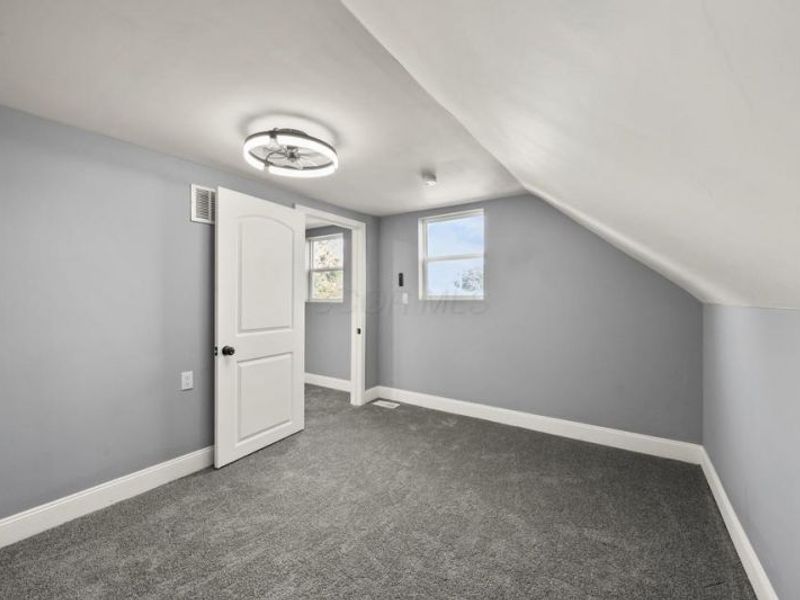 1006 Campbell Avenue, Columbus, OH 43223 Photo 25