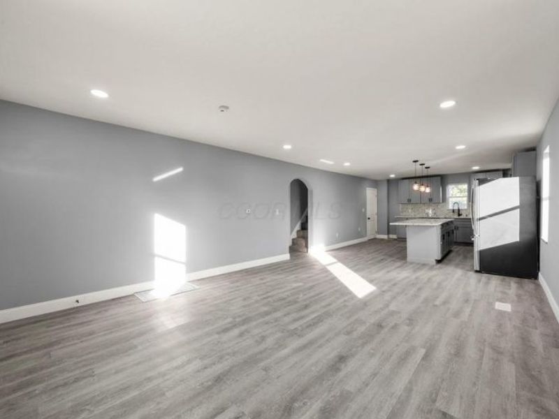 1006 Campbell Avenue, Columbus, OH 43223 Photo 9