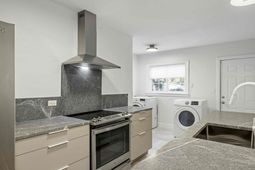 2679 Olympia Avenue photo 4