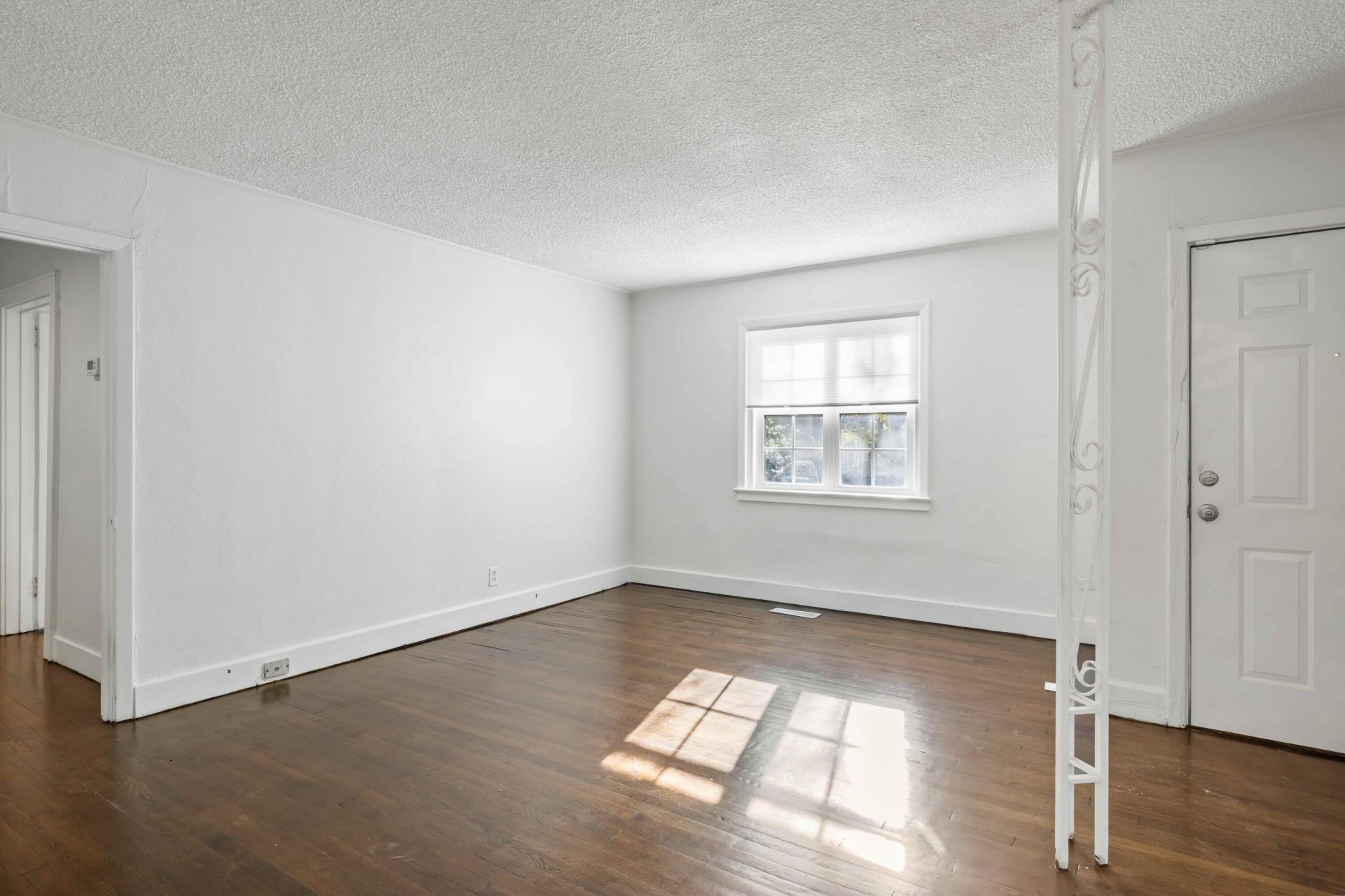 2679 Olympia Avenue Photo 5
