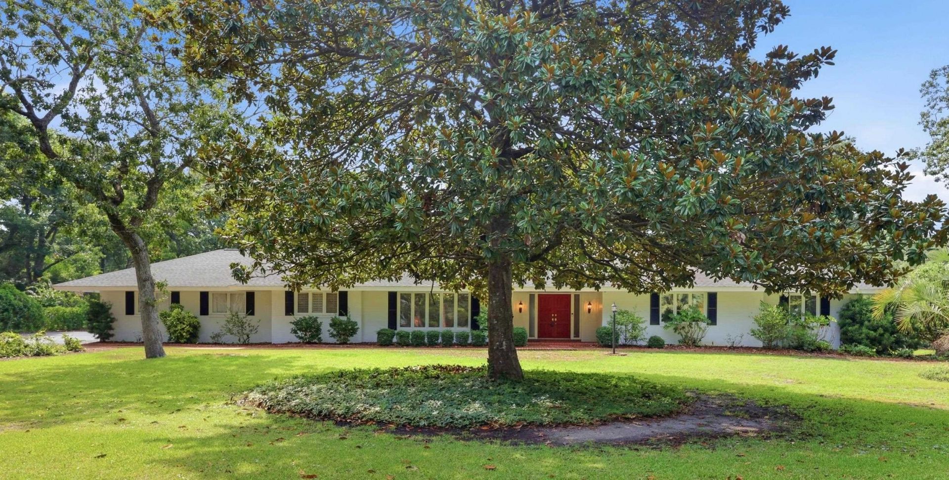 85 Cedar Ln.  Photo 1
