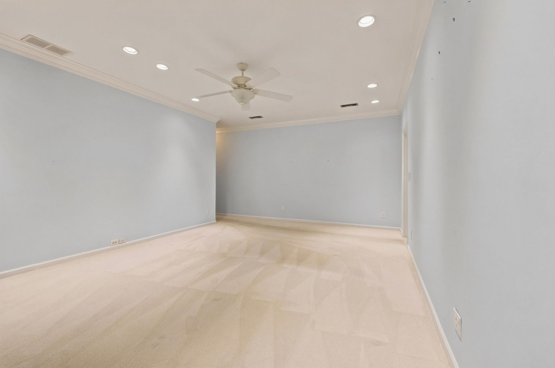 85 Cedar Ln.  Photo 23