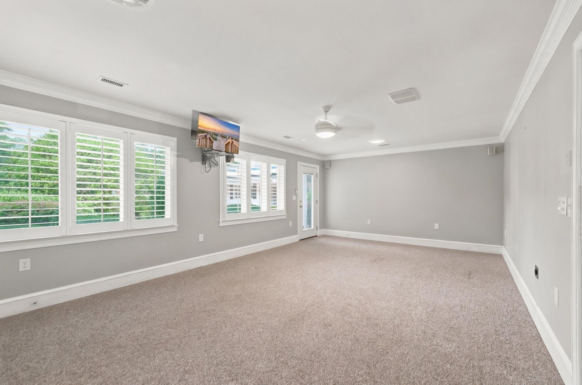 85 Cedar Ln.  Photo 38