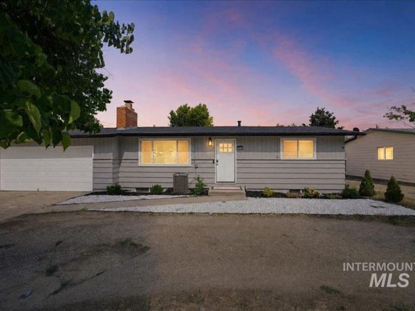 2812 N Cole Rd, Boise, ID 83704