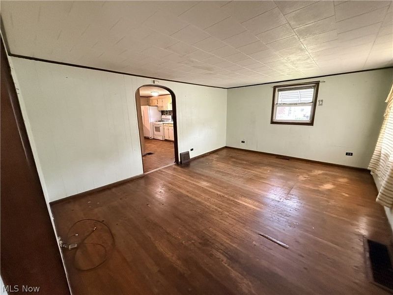 630 Cedar Lane NW, New Philadelphia, OH 44663 Photo 8