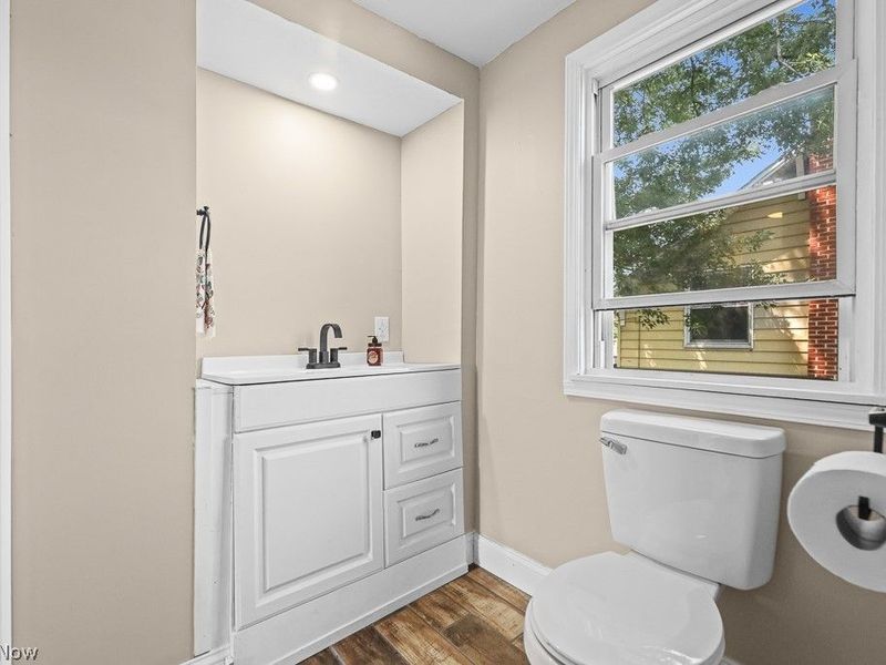 631 W Oregon Avenue, Sebring, OH 44672 Photo 22