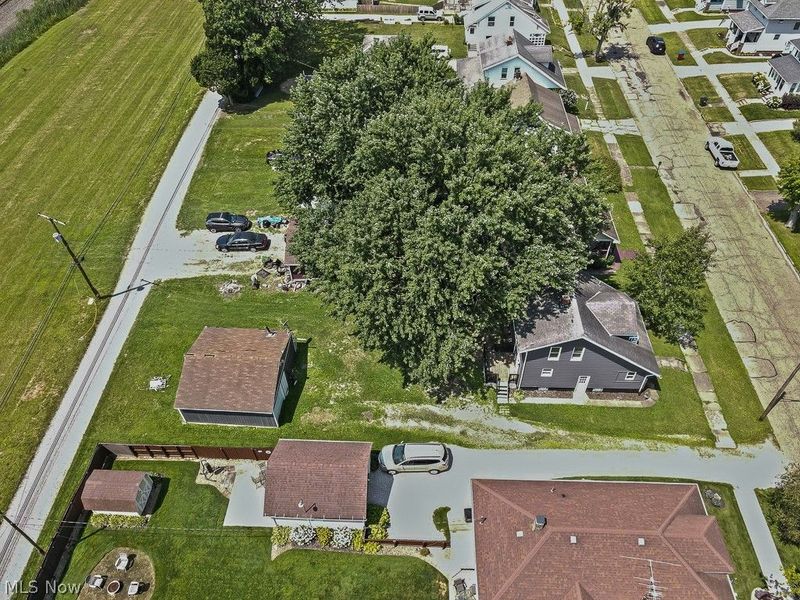 631 W Oregon Avenue, Sebring, OH 44672 Photo 29