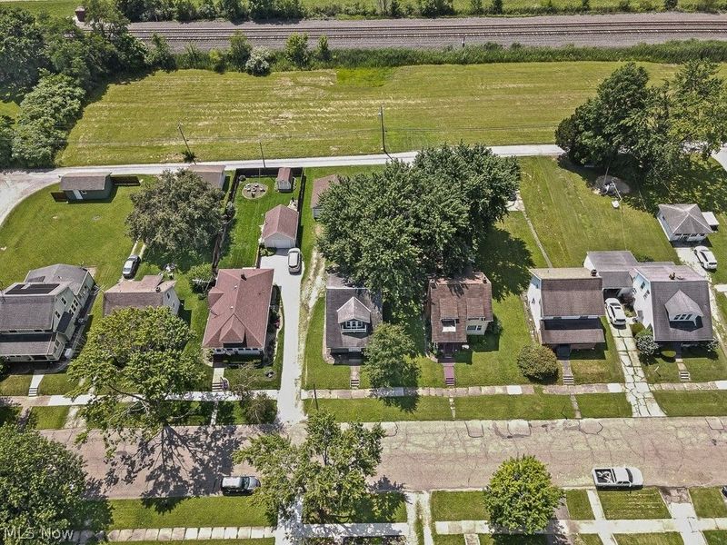 631 W Oregon Avenue, Sebring, OH 44672 Photo 38