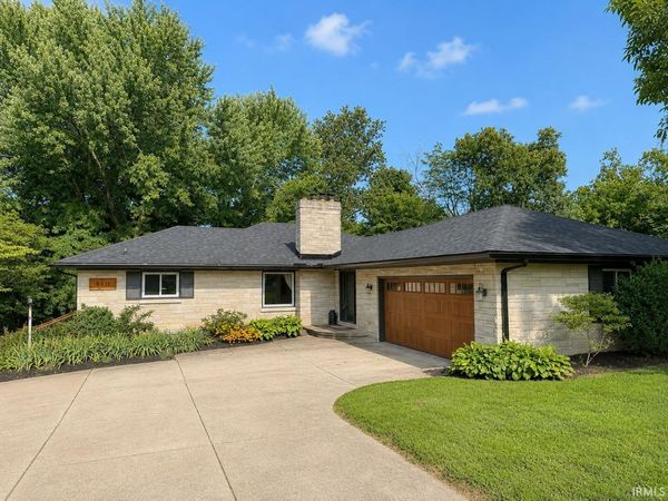 8811 Old State Road, Evansville, IN 47711