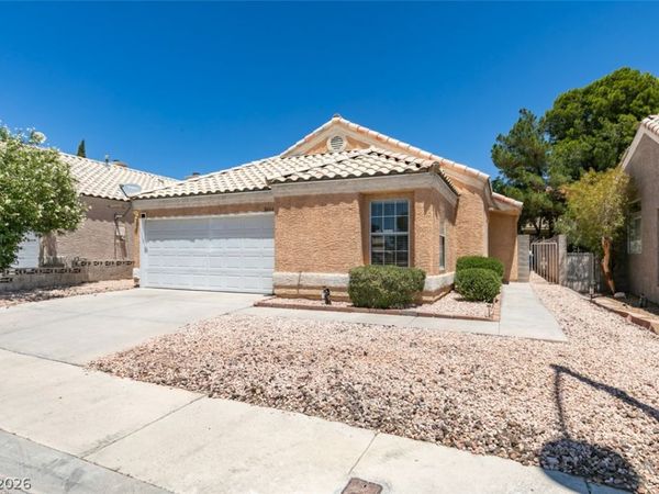 8664 Buttercreek Way, Las Vegas, NV 89117