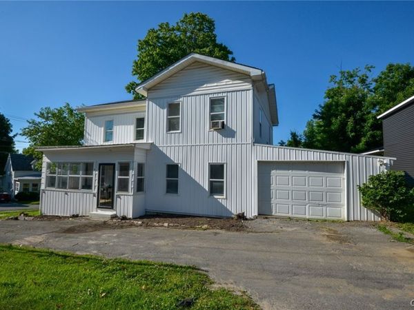 93 Walton Street, Alexandria Bay, NY 13607