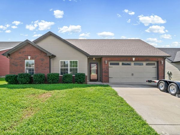 604 Hollow Crst , Clarksville, TN 37042