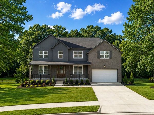501 Young Dr , Mount Juliet, TN 37122