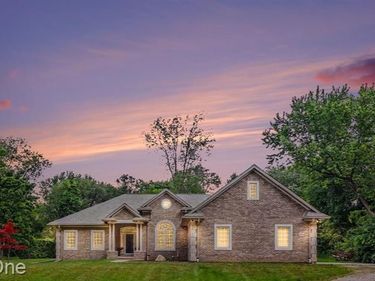 1755 Gray Twig Lane , Milford Twp, MI 48381