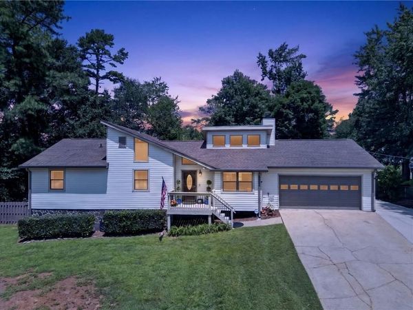 6164 Pinedale Lane , Douglasville, GA 30135